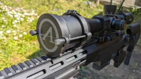 Athlon ARES ETR UHD : deux accessoires qui changent le confort d'utilisation