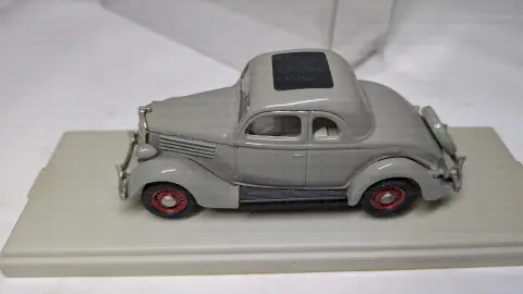 Rextoys 1/43 — Ford 1935 Coupé Grise